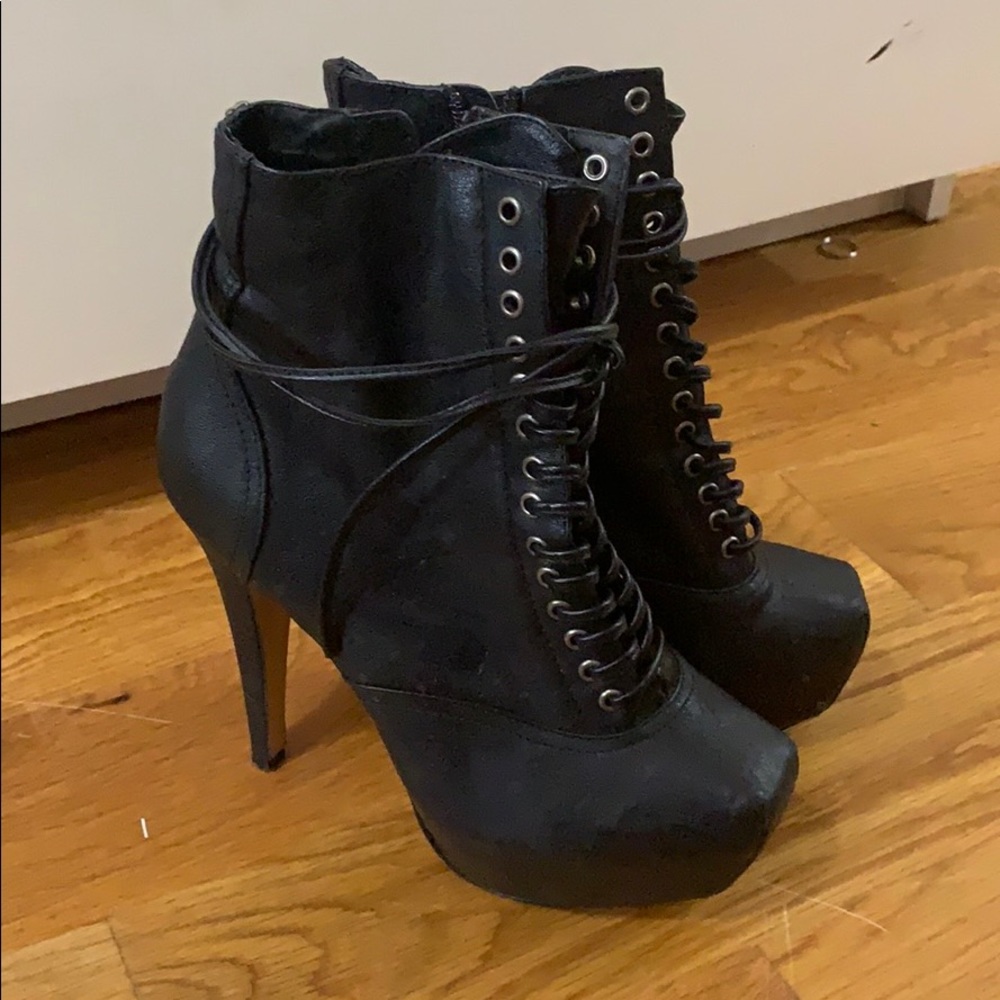 Black Laced Boots